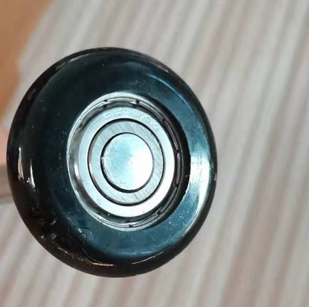 nylon roller with stem and bearing