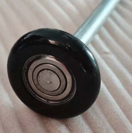 nylon roller with stem and bearing